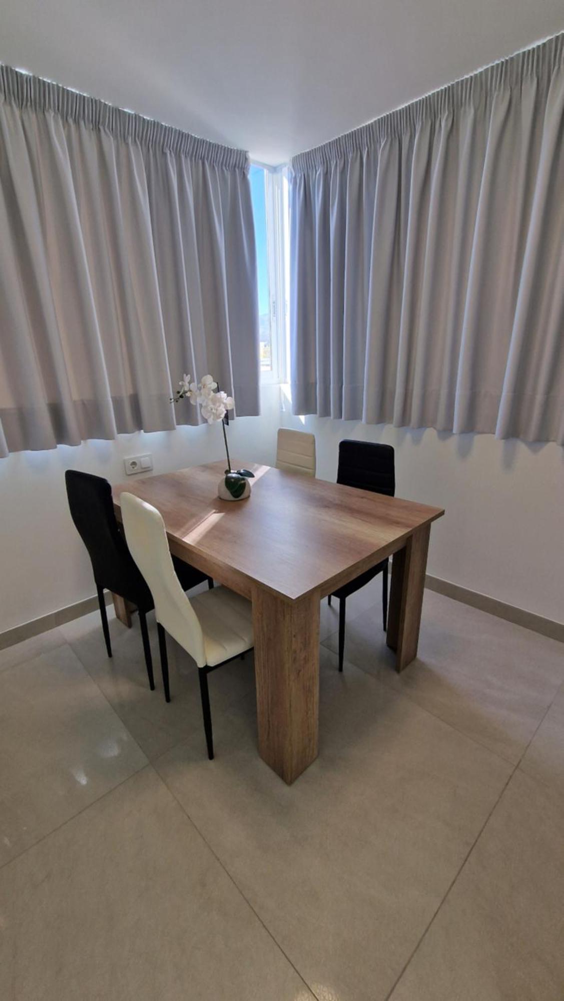Apartamentos Oasis De La Cala Finestrat Esterno foto